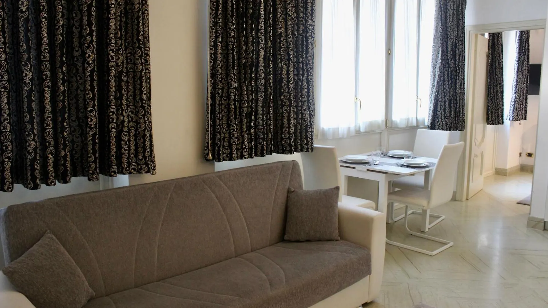 Wamma House Trevi Apartment Rome Italy