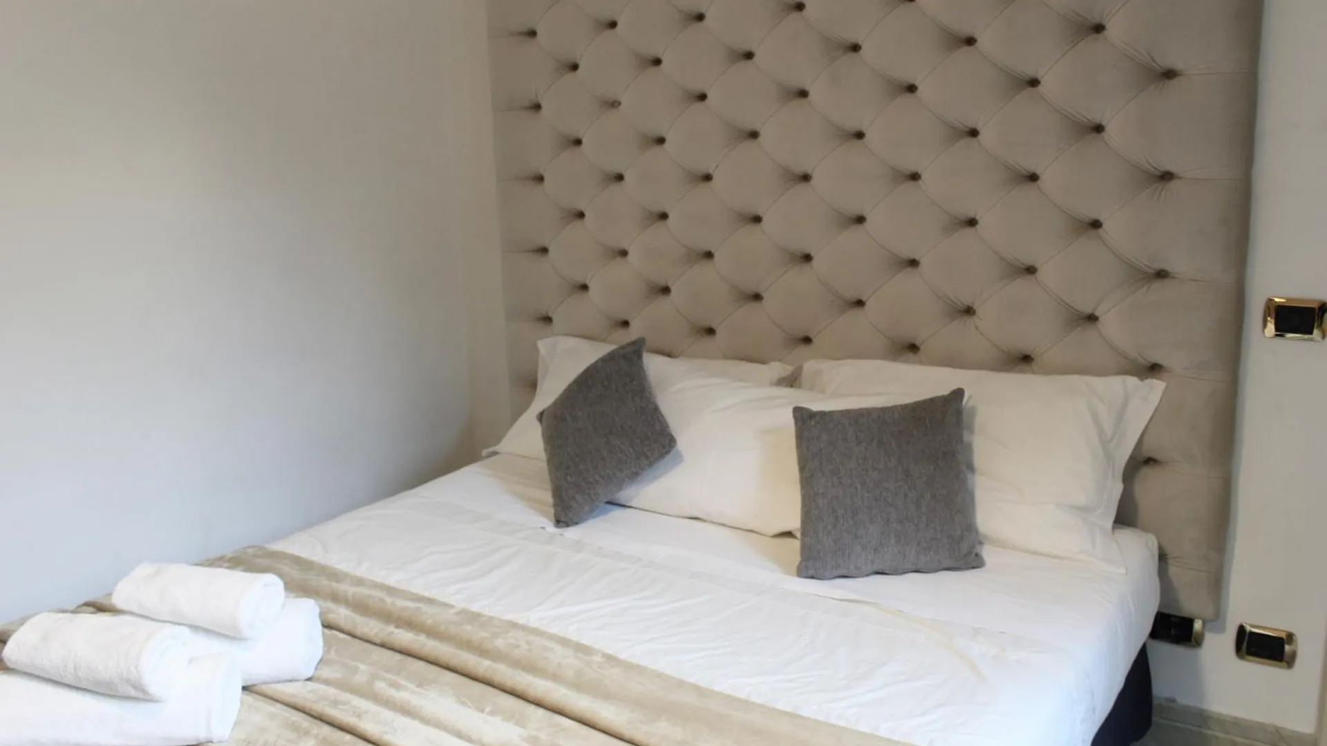 Wamma House Trevi Apartment Rome 0*,  Italy