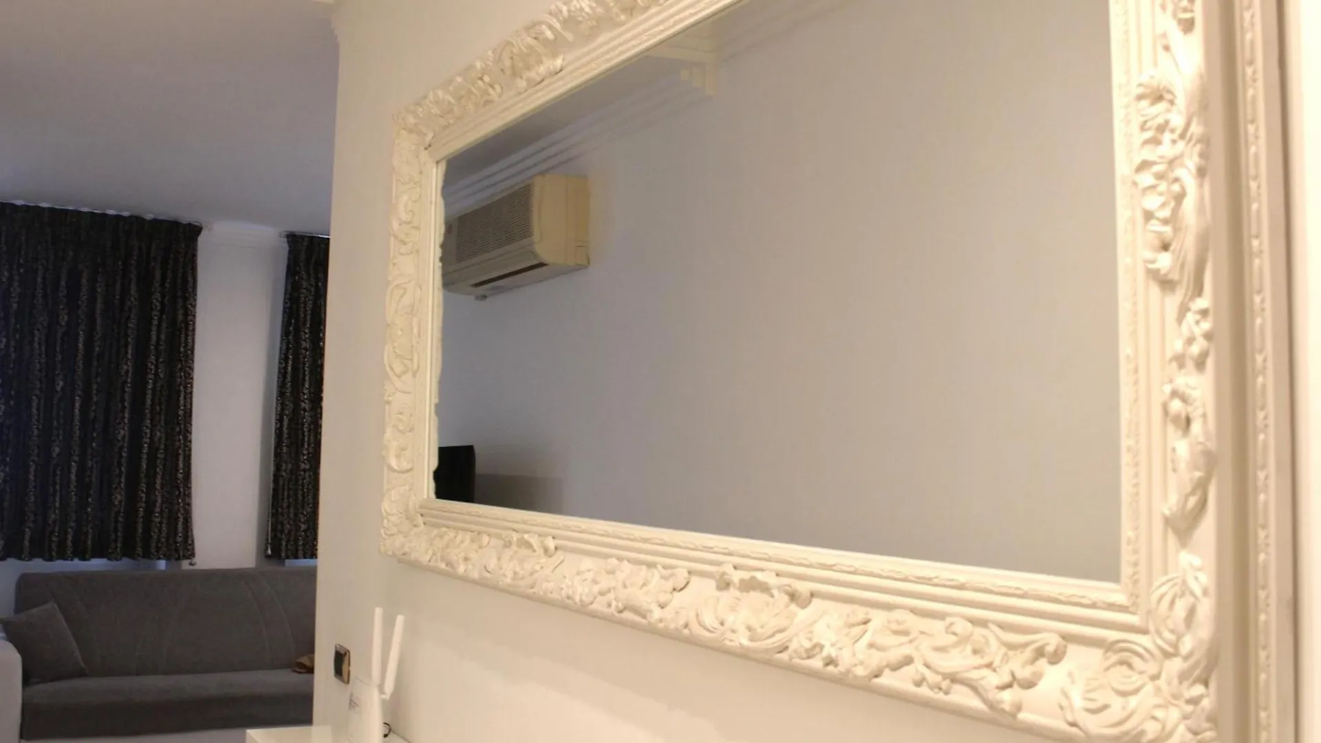 Wamma House Trevi Apartment Rome 0*,  Italy